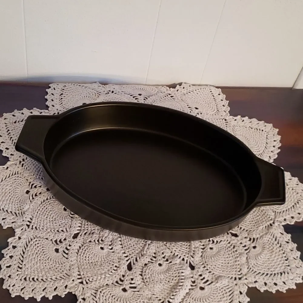New in Box Parini Glazed Ceramic Casserole Pan